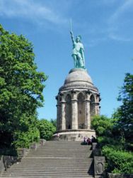 Hindenburg – Tannenberg – Pomnik - część 3