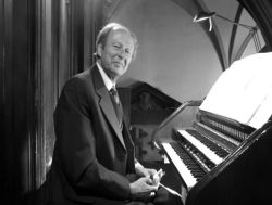 Ożywiał instrumenty i poruszał serca